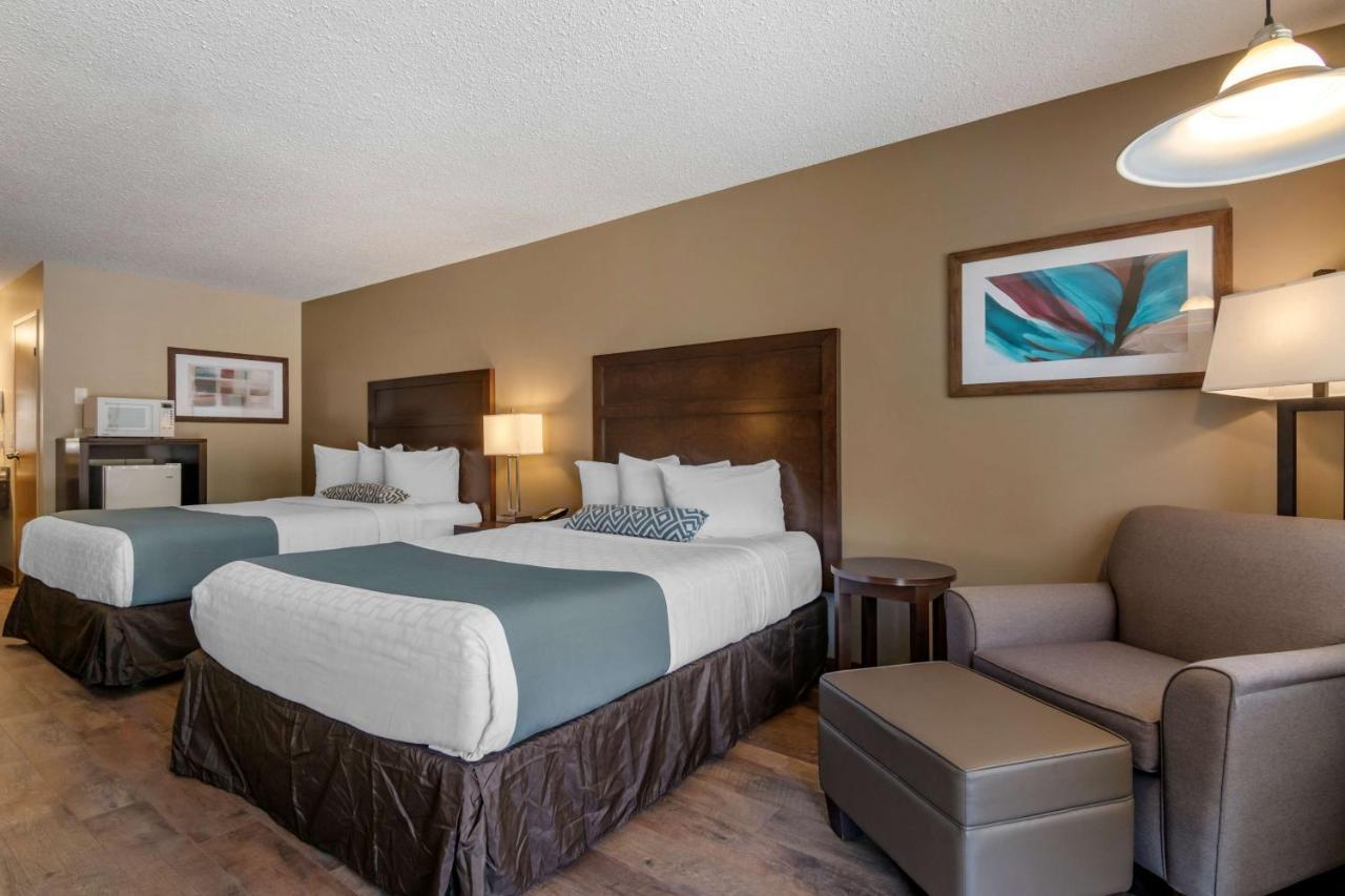 Surestay Plus Hotel By Best Western Salmon Arm Esterno foto